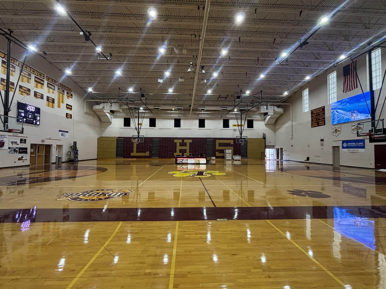 Liberty High School – Basketball